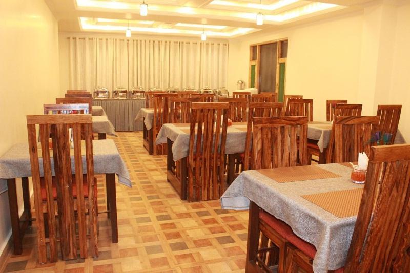 Hotel Bodh International Манали Экстерьер фото