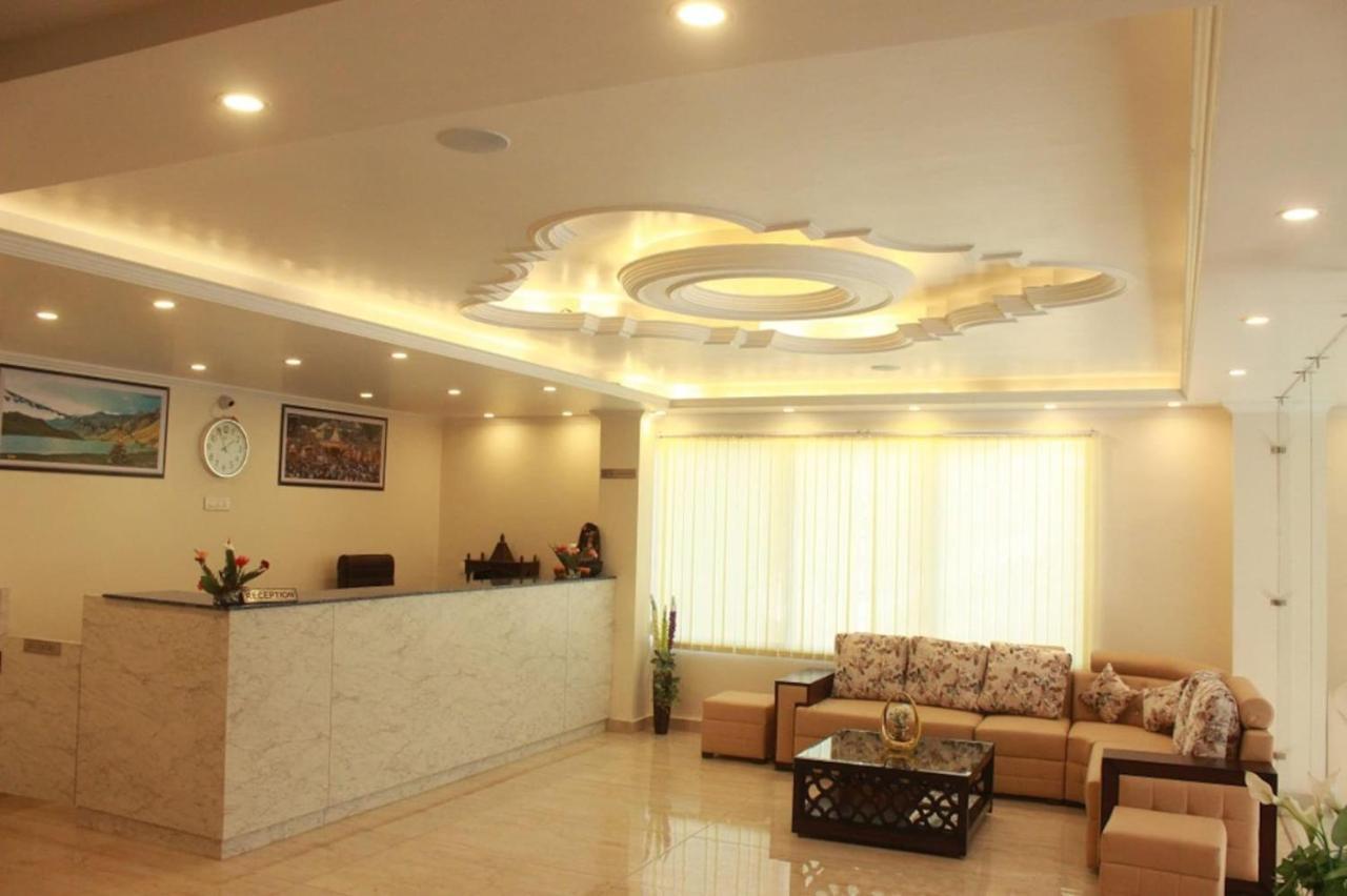 Hotel Bodh International Манали Экстерьер фото