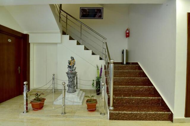 Hotel Bodh International Манали Экстерьер фото